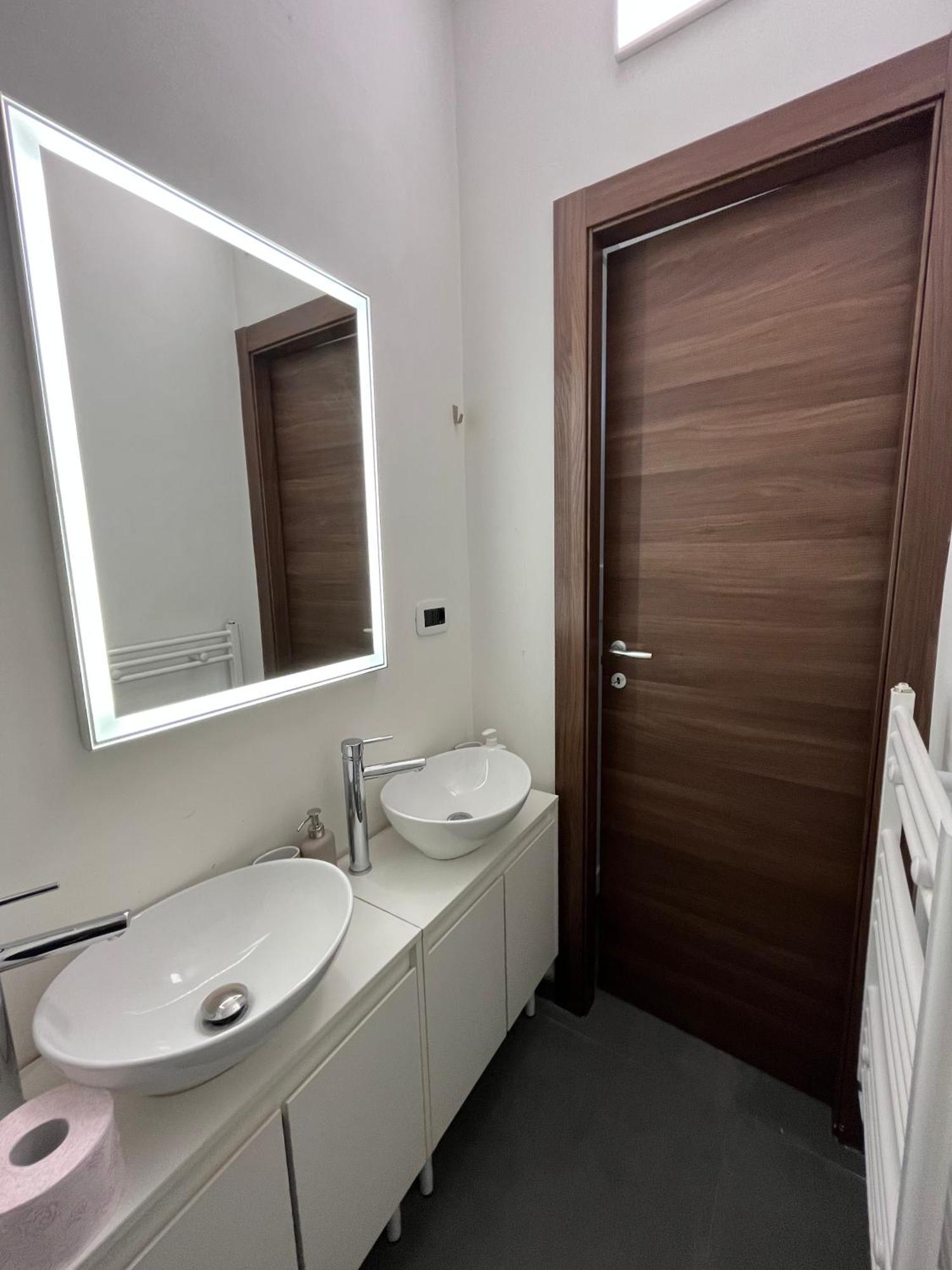 Porta Susa Rooms - Camere Porta Susa Torino Exterior foto